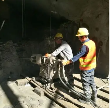 桥东水下抗分散灌浆料特点 水下不分散注浆料介绍